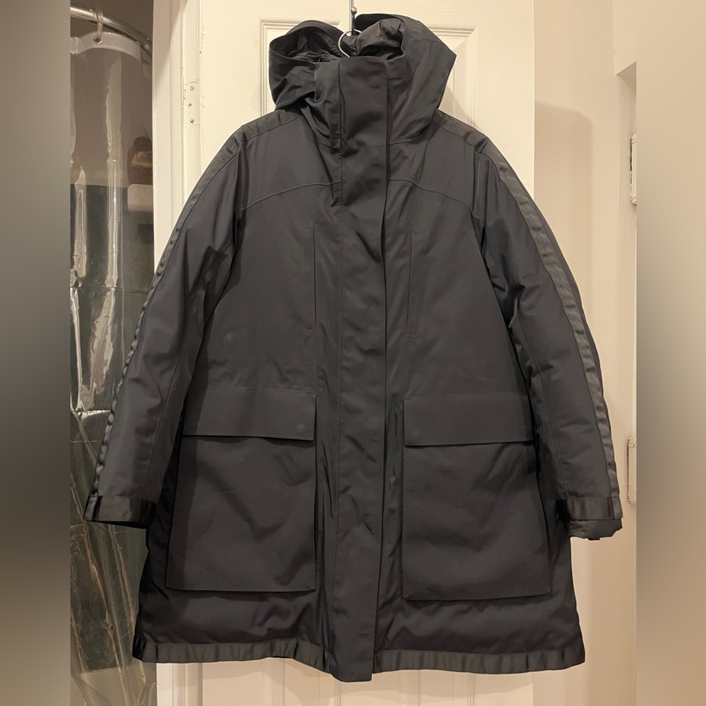 Lululemon Out In The Elements Parka - Picture 2 of 14
